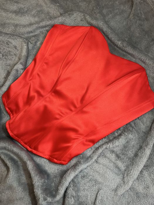 Корсет ,корсаж.