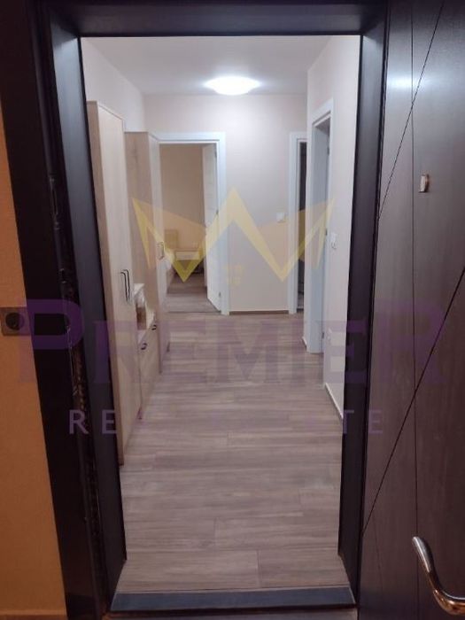 Дава се под наем Тристаен апартамент в Варна, Победа - 86 кв.м за 714 € - Снимка #8