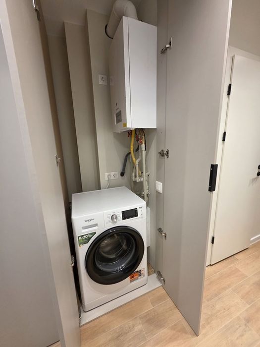 Дава се под наем Тристаен апартамент в София, Малинова долина - 85 кв.м за 797.64 € - Снимка #10