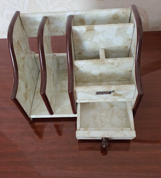 Органайзер канцелярный.