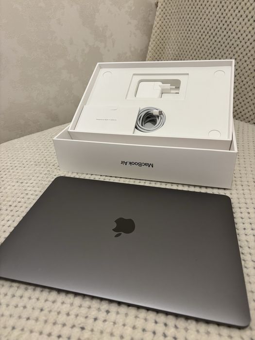 Macbook Air 13 М1 АКБ 100%