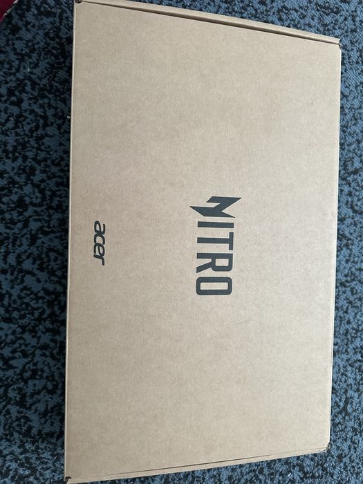 Ноутбук Acer Nitro Lite 16 / NL16-71G