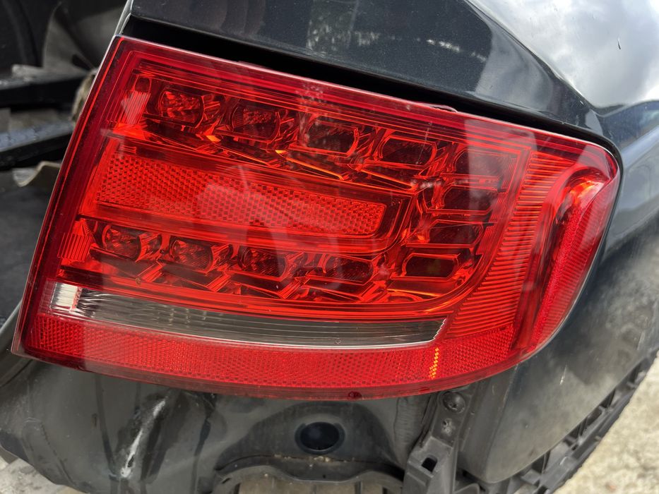 Stop Led stanga dreapta aripa spate audi a4 b8 2008-2012