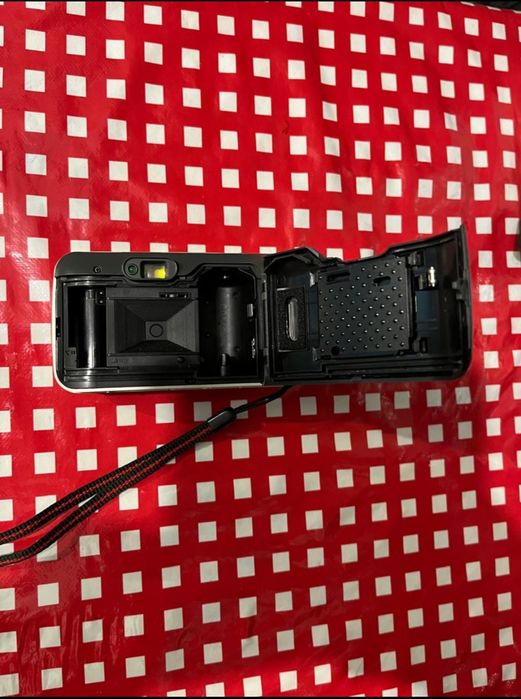 Фотоаппарат плёночный SKINA.