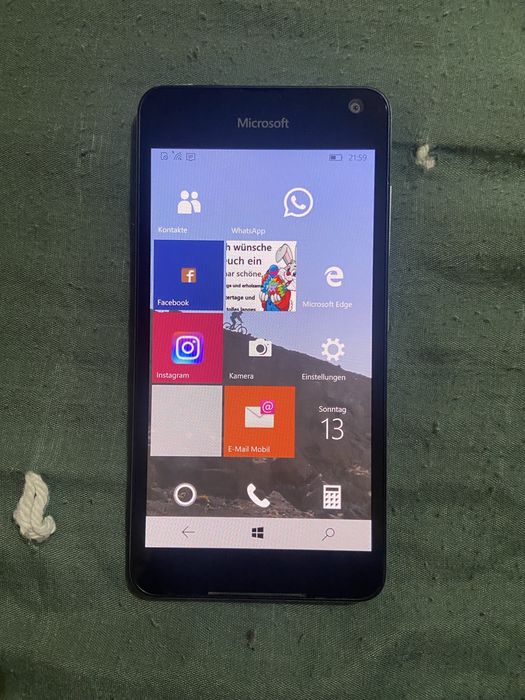 Telefon de vanzare