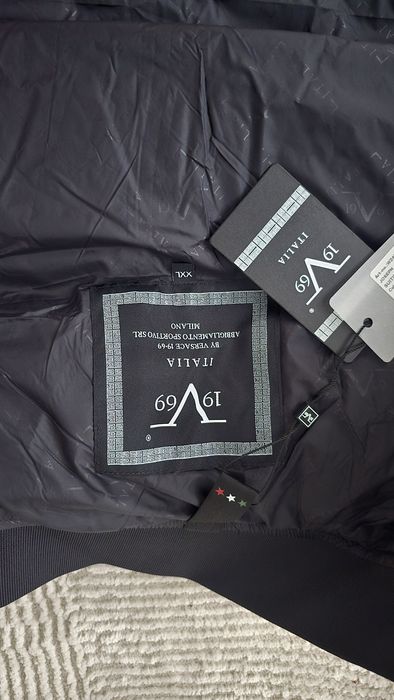 Пухен елек Versace нов XL