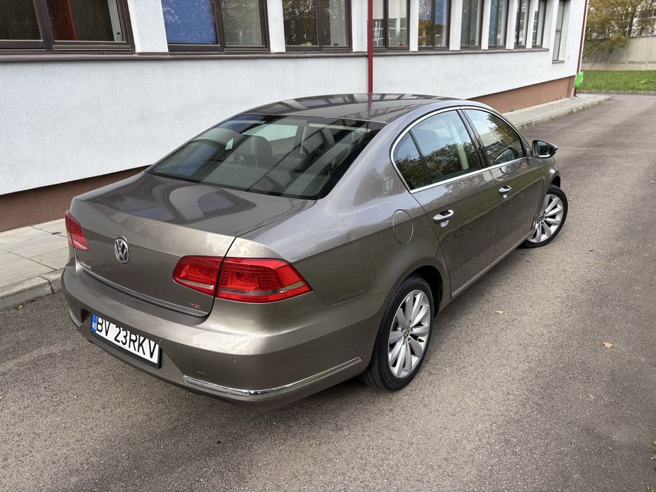 VOLKSWAGEN Passat 2012 — imagine 4