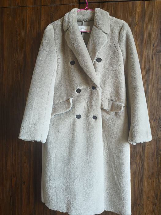 Палто Stradivarius