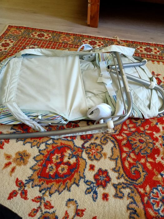 Шезлонг-качалка переносная