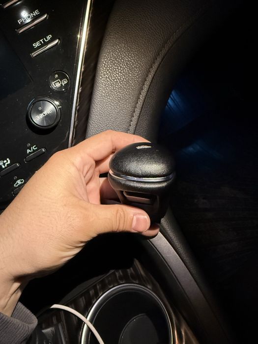 Ручка кпп  селектор камри 70