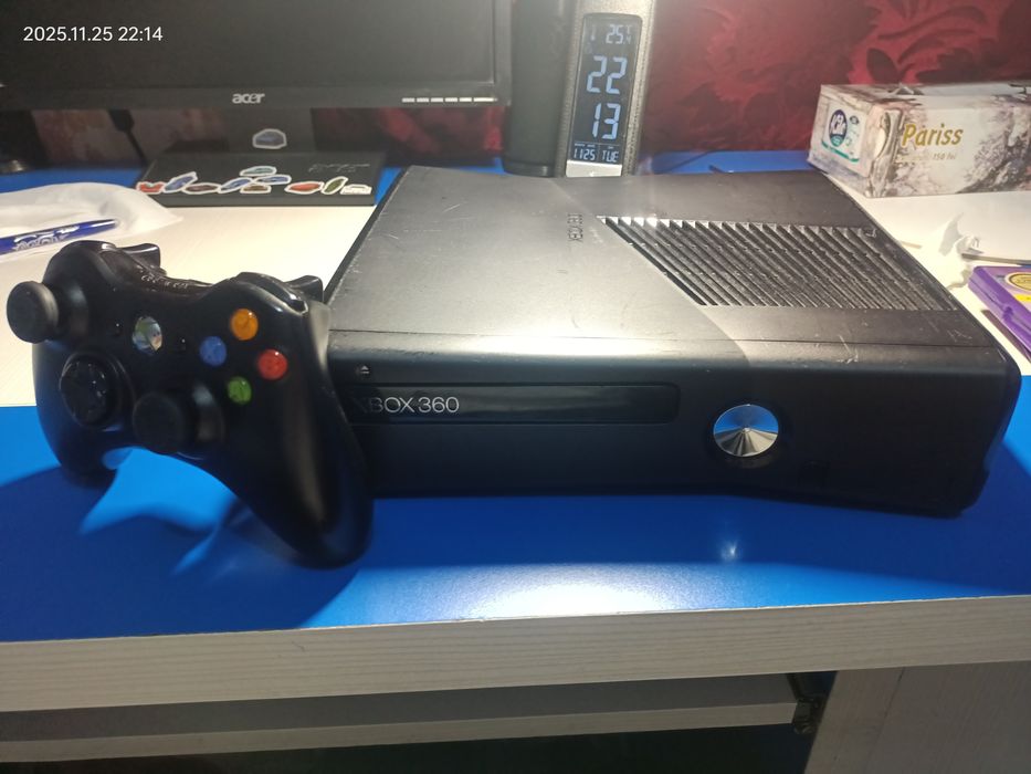 Xbox 360 slim in stare buna!