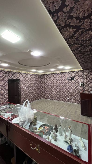 Продаётся коммерческое помещение Алайский центр города