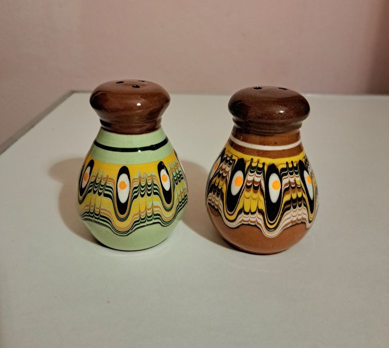 Керамични съдове - Кана,Гърне , Свещник и пепелник