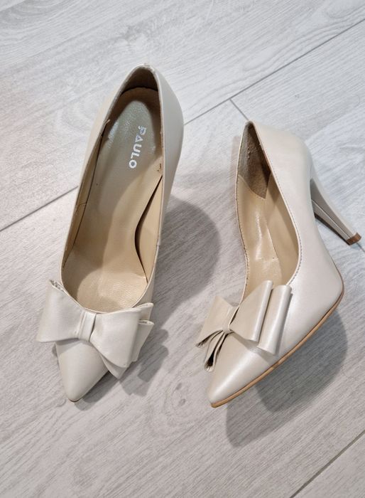 Pantofi nude din piele, 36