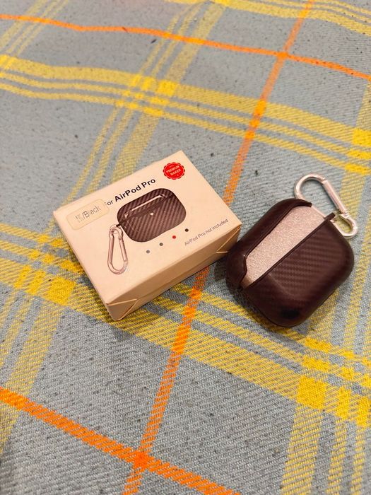 Продам чехол для AirPod Pro