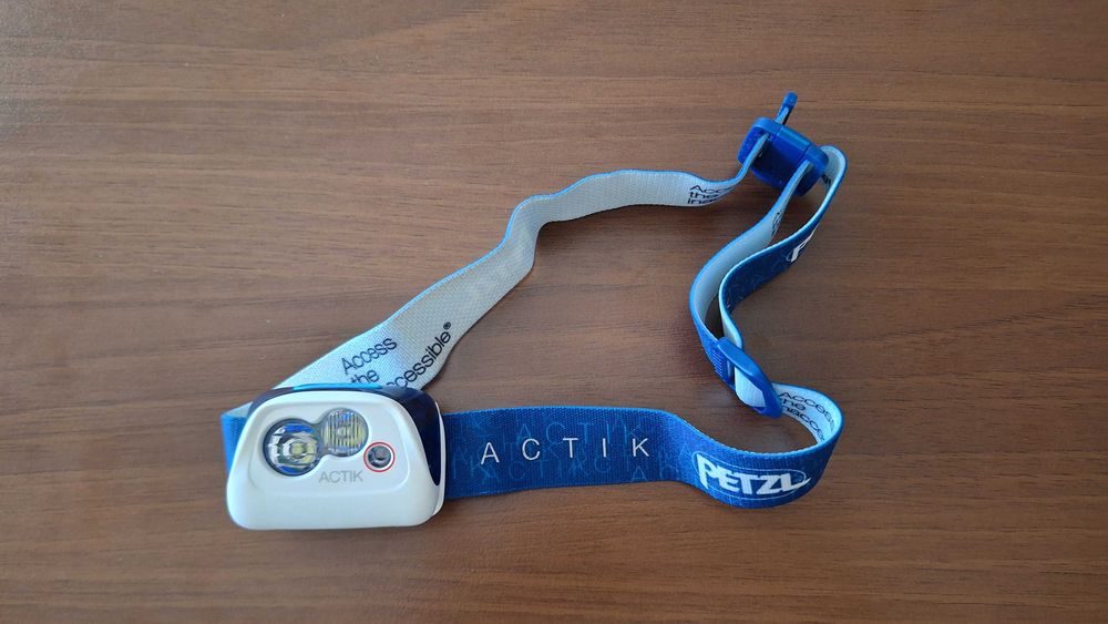 Челник Petzl Actik (1-во поколение)