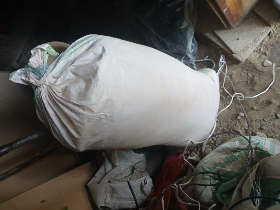 Apilka qpu mayda sotlad 10 qop 20000dan