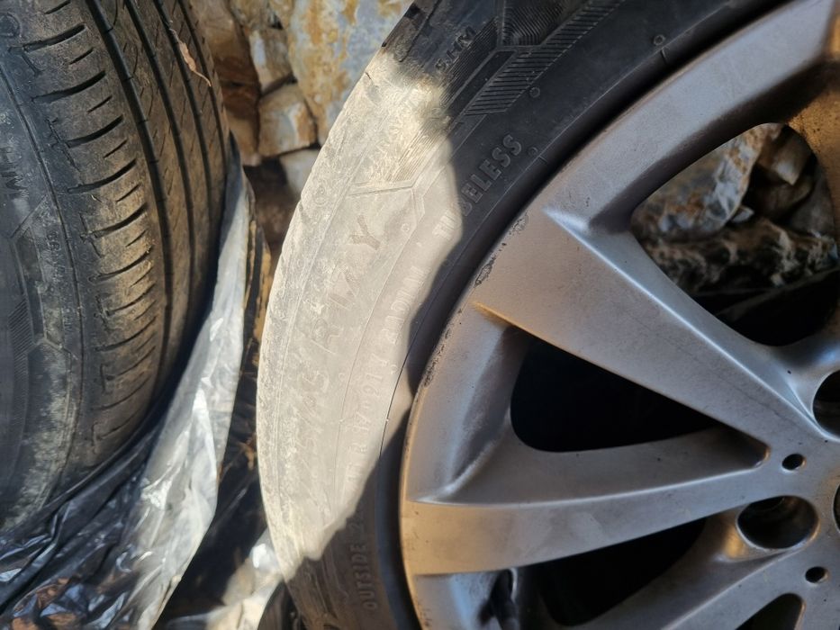 Cauciucuri 255.40.r17