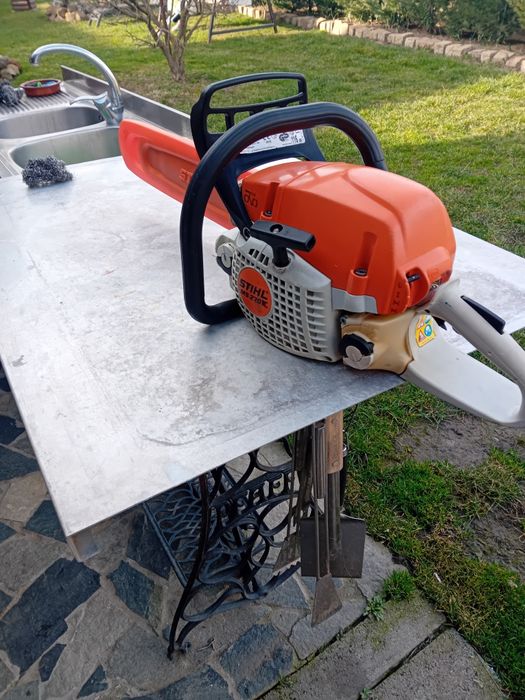 Vând drujba Stihl MS 271C