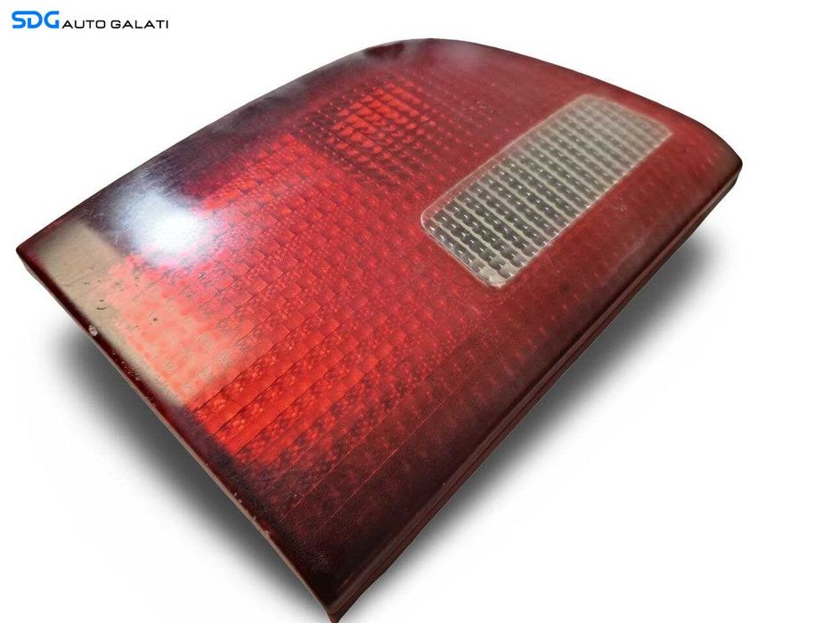 Lampa Stop Tripla Dreapta de pe Hayon Haion Portbagaj BMW X5 E53 1999 - 2006 Cod 8409012-07 [L8754]