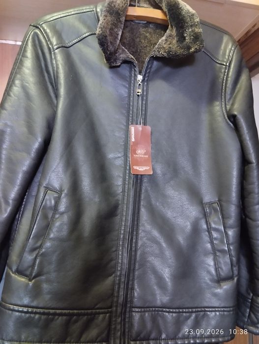 Продам куртку мужскую
