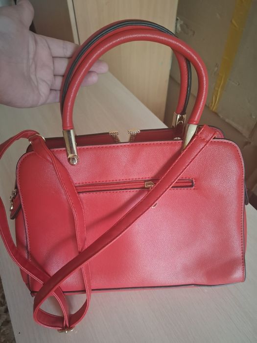 Продам женские сумки