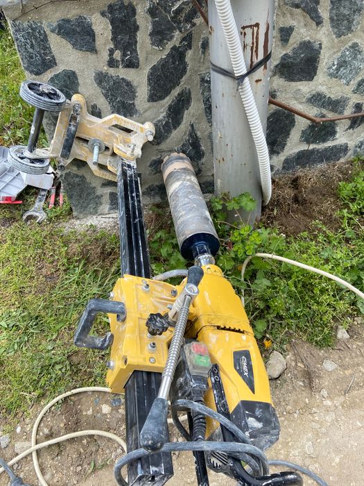 Диамантено пробиване на отвори в бетон, тухла, камък и дръги