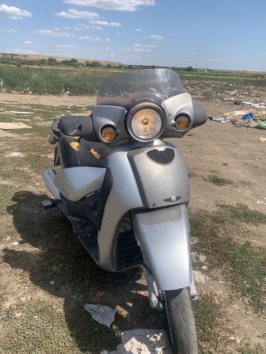 Vand scuter aprilia scarabeo 150cc