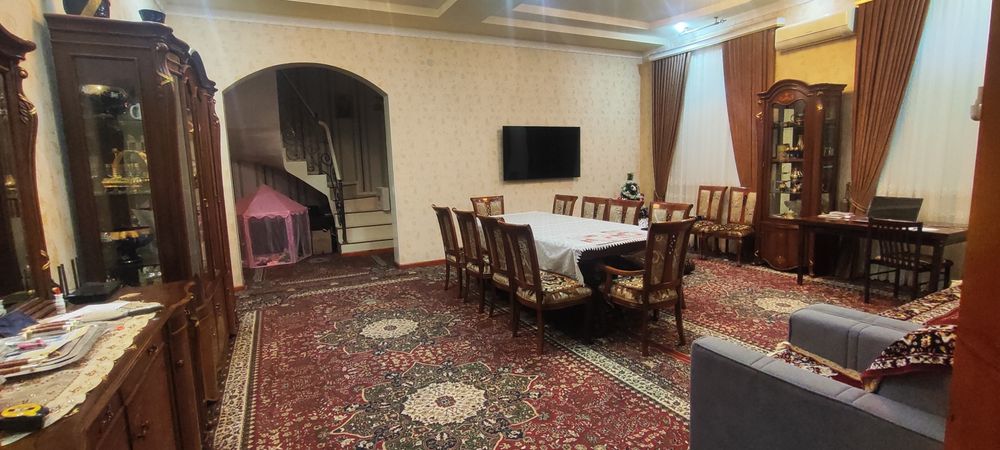 Частный дом на 9 соток Юнусабадский р. Хасанбай