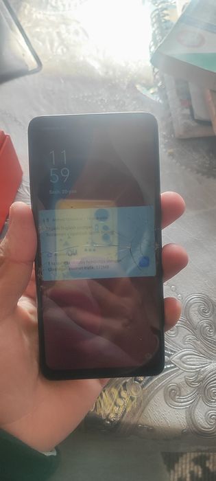 Telefon sotiladi 500ming