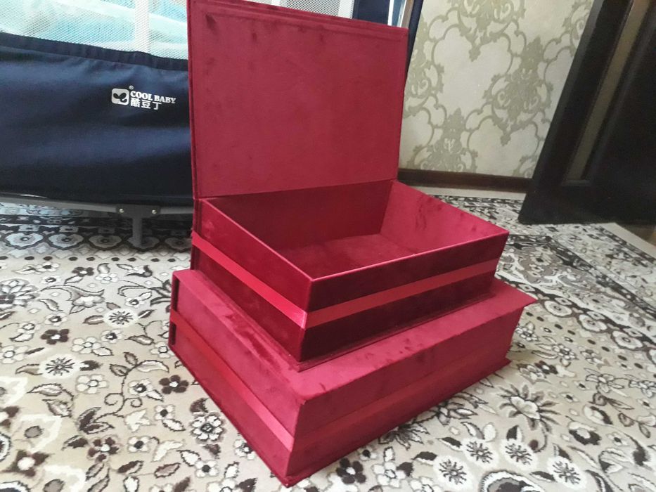 Подарочные коробки