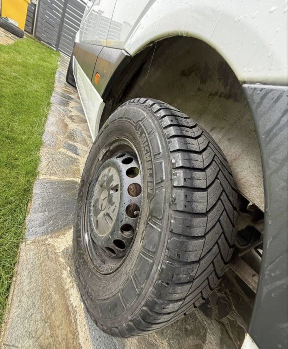 Mercedes Sprinter 2015  277.000 km 100% reali