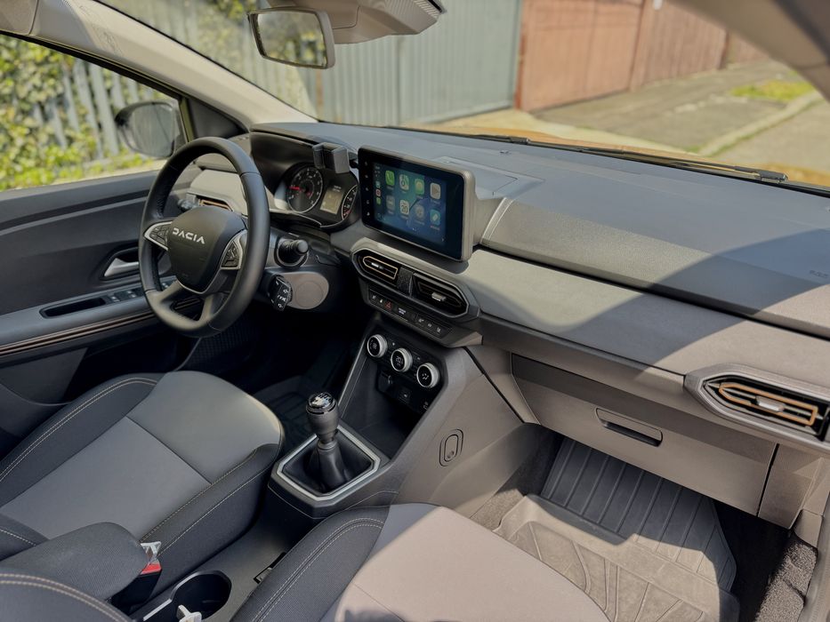 Dacia Sandero Stepway EXTREME+ / 2025 luna 06 / 16.000 KM / culoare nouă BEIGE OCHRE SAFARY / ECO G 100 CP GPL din Fabrică / GARANȚIE 2030-06.