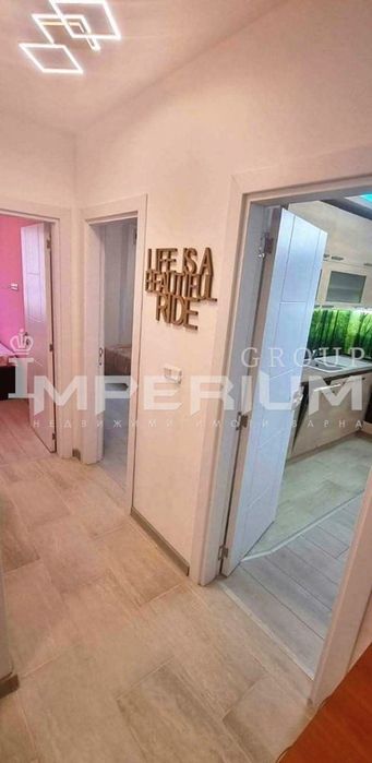 Дава се под наем Тристаен апартамент в Варна, Колхозен пазар - 80 кв.м за 765 € - Снимка #9