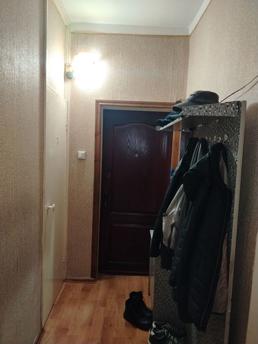 Yunusobod tumani 6 kvartlda 3 xonaliali uy student bollaga ijaraga ber