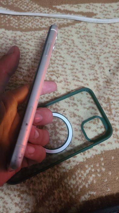 Iphone 11 256 talik 2600 obmen ham bor