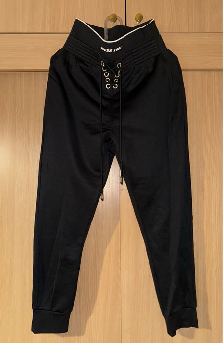 Уникален панталон Guess 100% оригинал M
