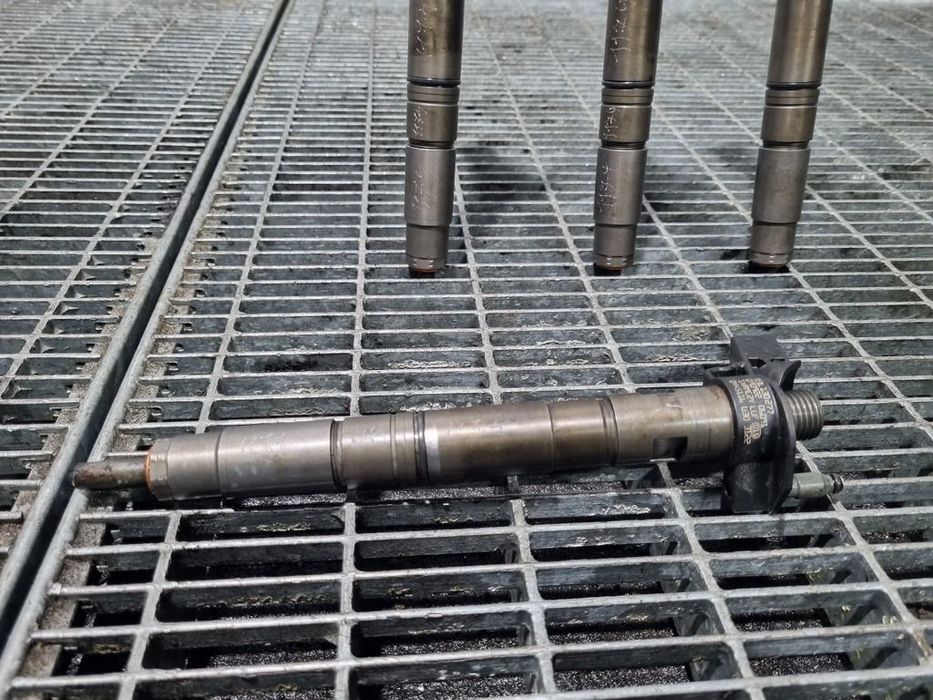 Injector Volkswagen Tiguan 5N 2.0 TDI 2008 - 2011 140CP CBAB Euro5 (1174) Diesel ...