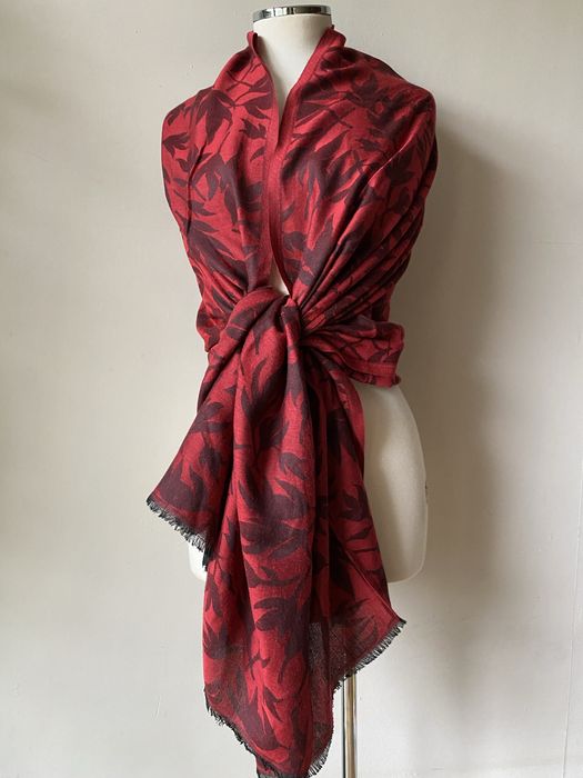 Червен шал от кашмир, коприна, пашмина/ различни видове