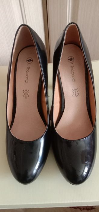 Туфли чёрные новые