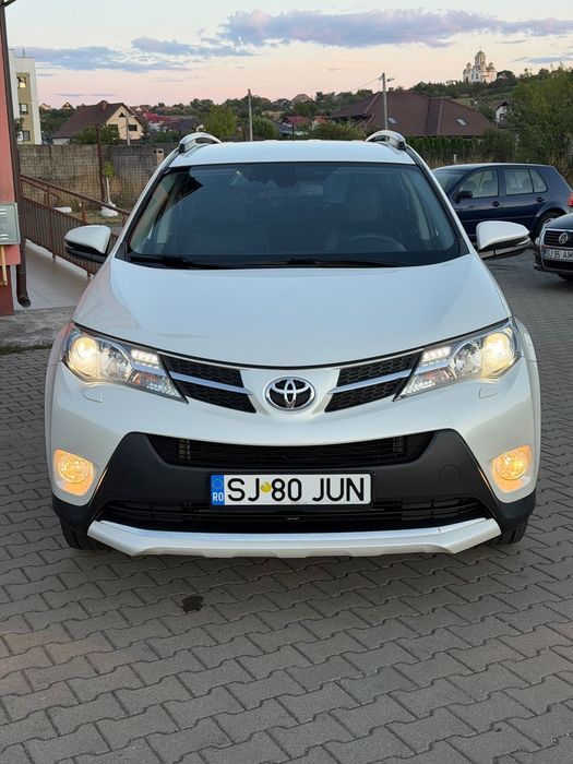 Toyota RAV4 TOYOTA 2015!
