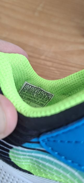 Adidasi Skechers mărimea 32