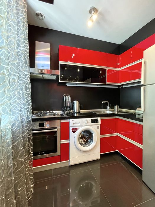 Сдаётся квартира 2/2/4 ул. Бобура 56м². Евро ремонт. Мебель. Техника.