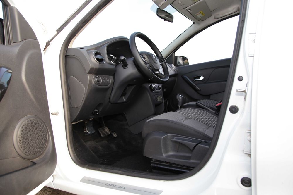 Sistem adaptare scaune de VW EOS pe Logan Duster Sandero