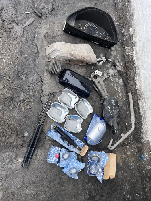 Запчасть мерс, мерседес