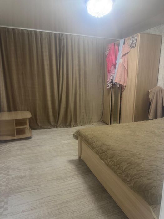 Продам квартиру 4 комнатную