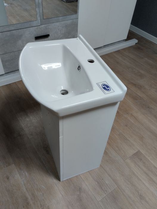 Тумба раковина зеркало