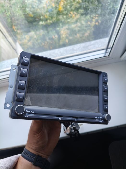 Продам магнитолу газель некст