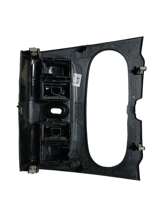 Alte Piese Ale Panoului De Bord Dacia Sandero Ii 2012 - > 275009384R