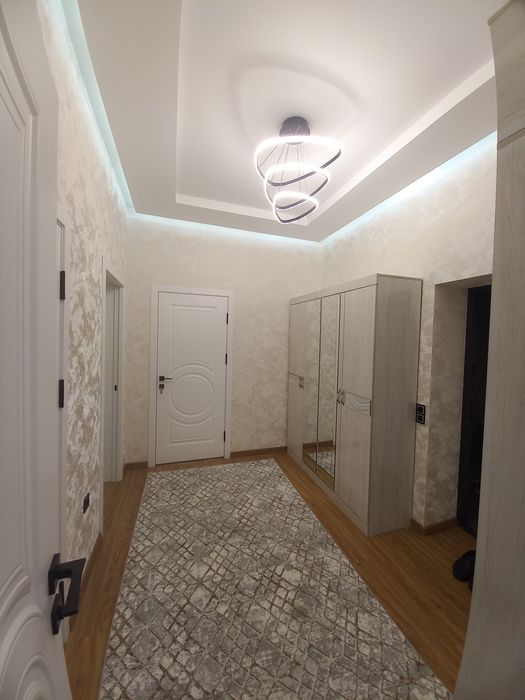 Новастройка 2 хона 2 этаж Азиз бозор олдида жойлашган.Агентство